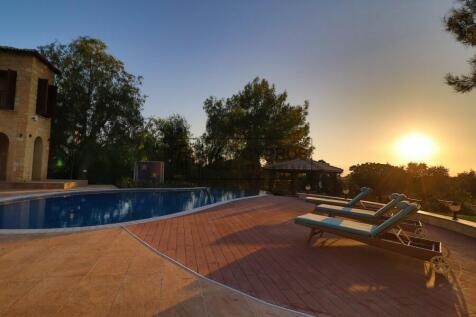 Property Image 40