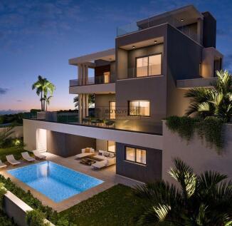 Property Image 12