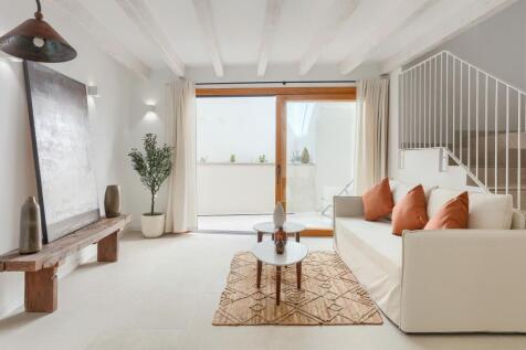 Lounge 1 - 2