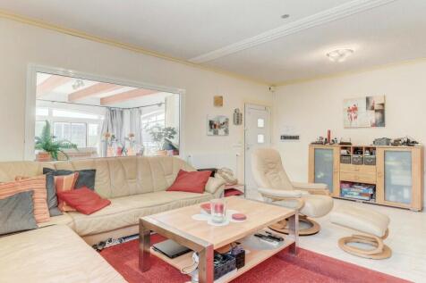 Lounge 1 - 2