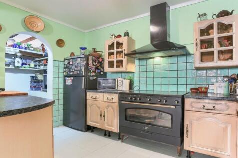 Kitchen 1 - 1