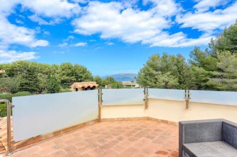 Roof terrace