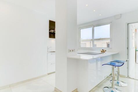 Kitchen 1 - 1