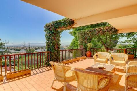 Top sun terrace 2