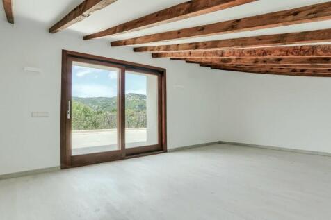 Master bedroom with 