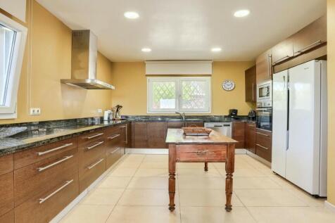 Kitchen 1 - 1