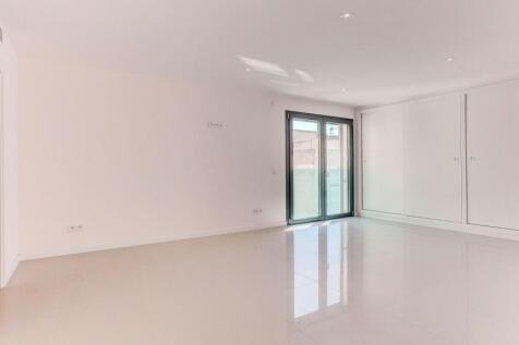 Bedroom 2 with en su