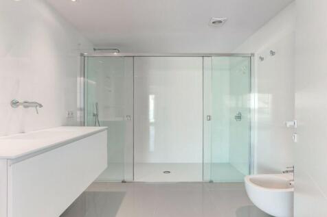 Bedroom 3 en suite