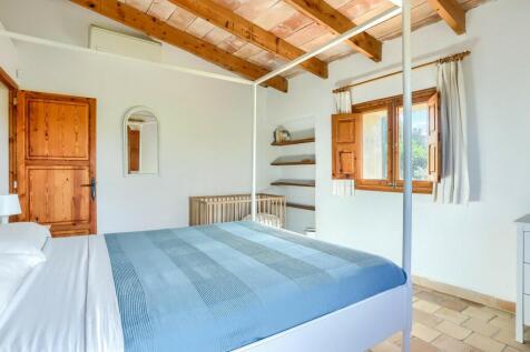 Bedroom 4 - 2