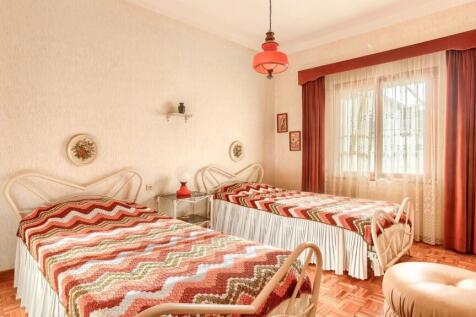 Bedroom 1 1F