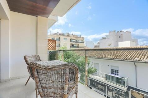 Balcony 1 - 1