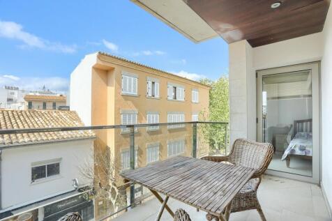 Balcony 1 - 2