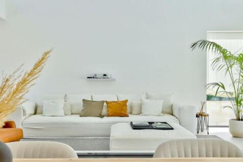 Lounge 1 - 1