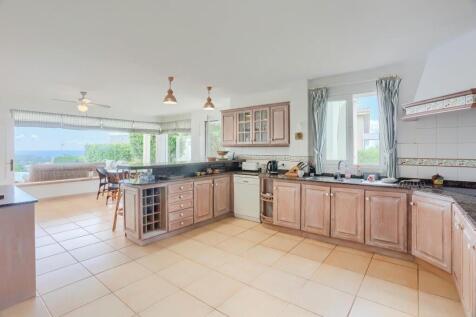 Kitchen 1 - 1