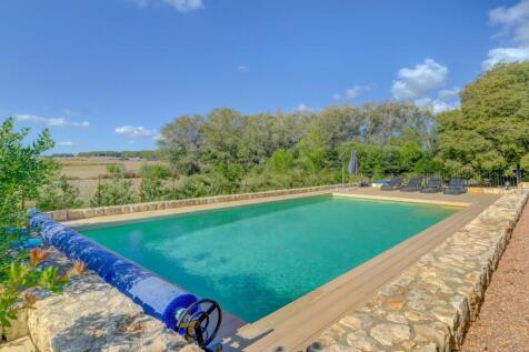 Pool area and views