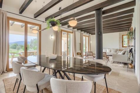 Dining 1 - 4 NEW