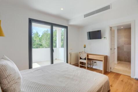 Bedroom 3 - 2