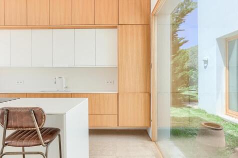 Kitchen 1 - 4