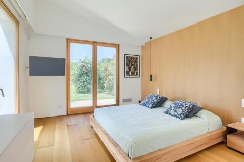 Bedroom 4 - 1