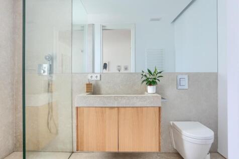 Bedroom 1 en suite