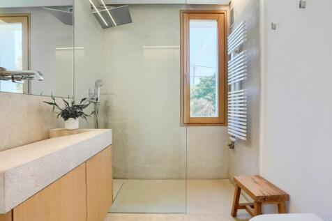 Bedroom 4 en suite