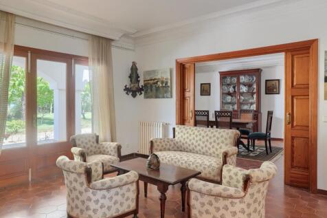 Lounge 1 - 2