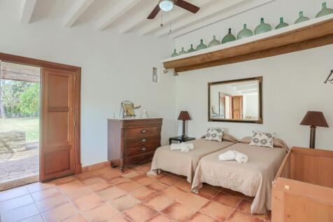 Bedroom 4 - 1