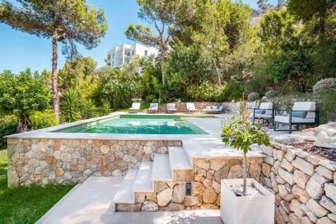 Villa for sale in Pu