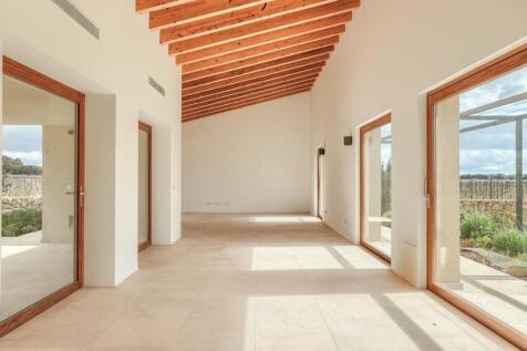 Lounge 1 - 3 House 1