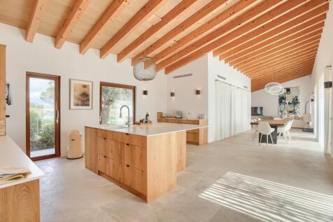 Kitchen house 2