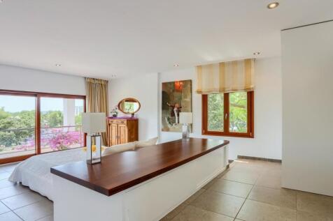 Master bedroom with 