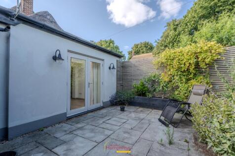 Old Well House-22.jpg
