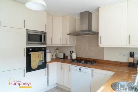 4 Albany Drive -03.jpg