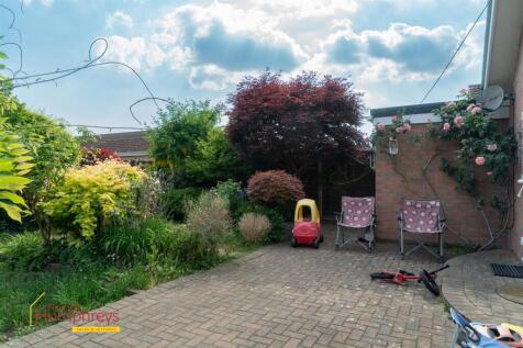 4 Albany Drive -13.jpg