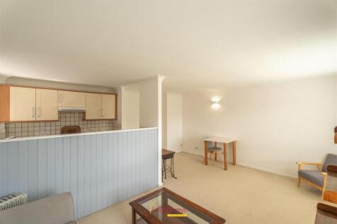 22 Marlborough Court UPDATED-09.jpg