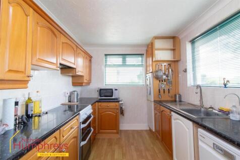 133 High Howe Lane-02.jpg