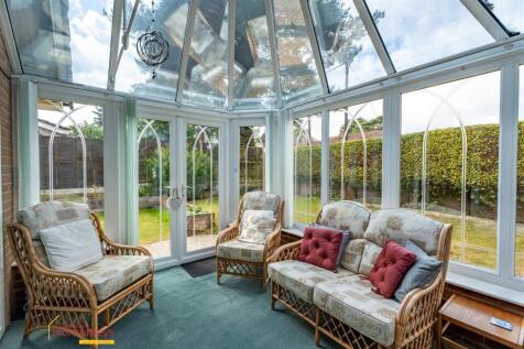 147 Sandy Lane-12.jpg