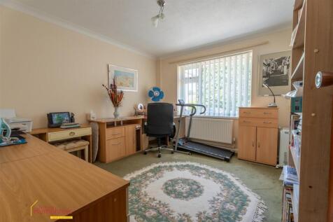 147 Sandy Lane-5.jpg
