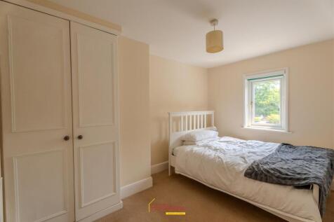 9 Greenhill Close-06.jpg