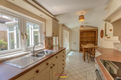 NEW Greenhill Close -11.jpg