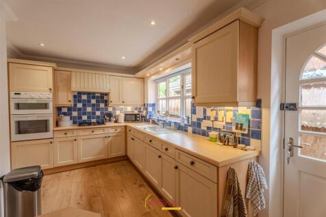 Audemer Court 14 UPDATED-11.jpg
