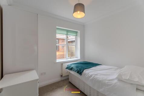Audemer Court 14 UPDATED-28.jpg