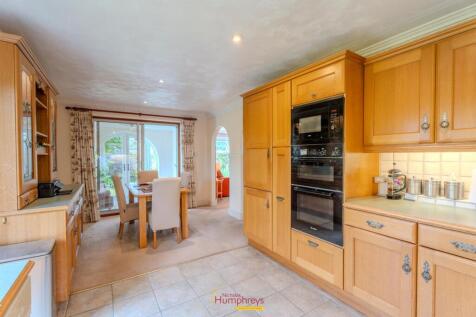 46 MARTINDALE-07.jpg