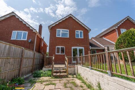 48 Canford View Drive OUTSIDE (1 of 7).jpg