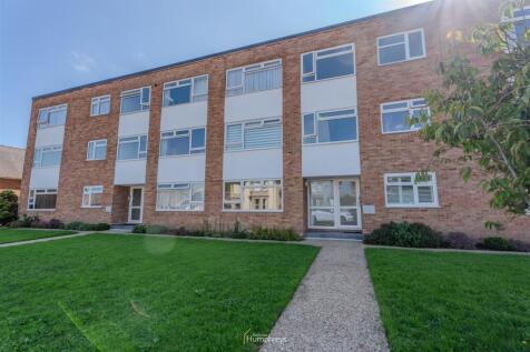 Meadow Court-1.jpg