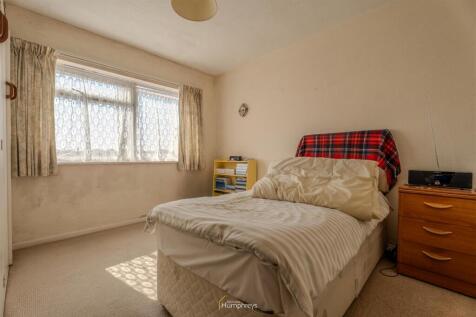 Meadow Court-7.jpg