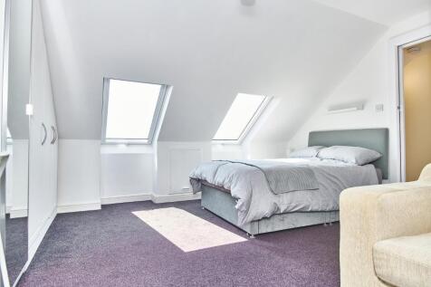 Room 1 photo 1