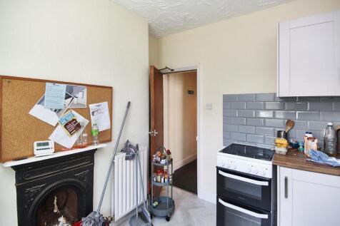 Kitchen photo 2