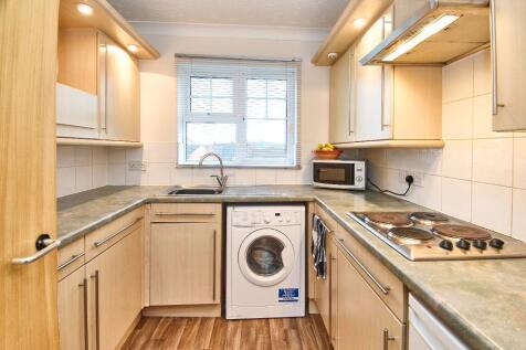 Kitchen photo 2