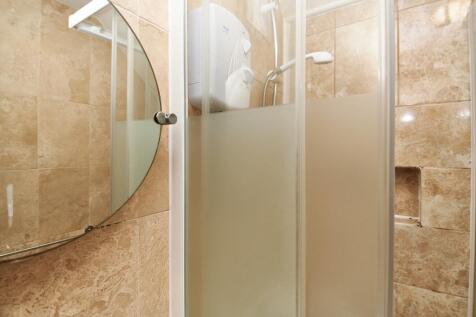 Bathroom photo 3